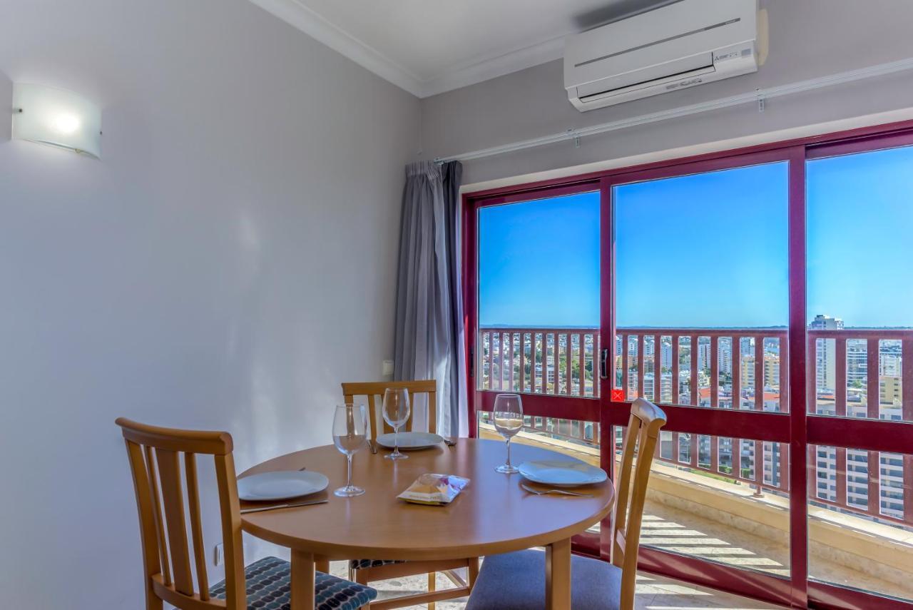 Flh Praia Mar Marine Flat With Pool ポルティマン エクステリア 写真